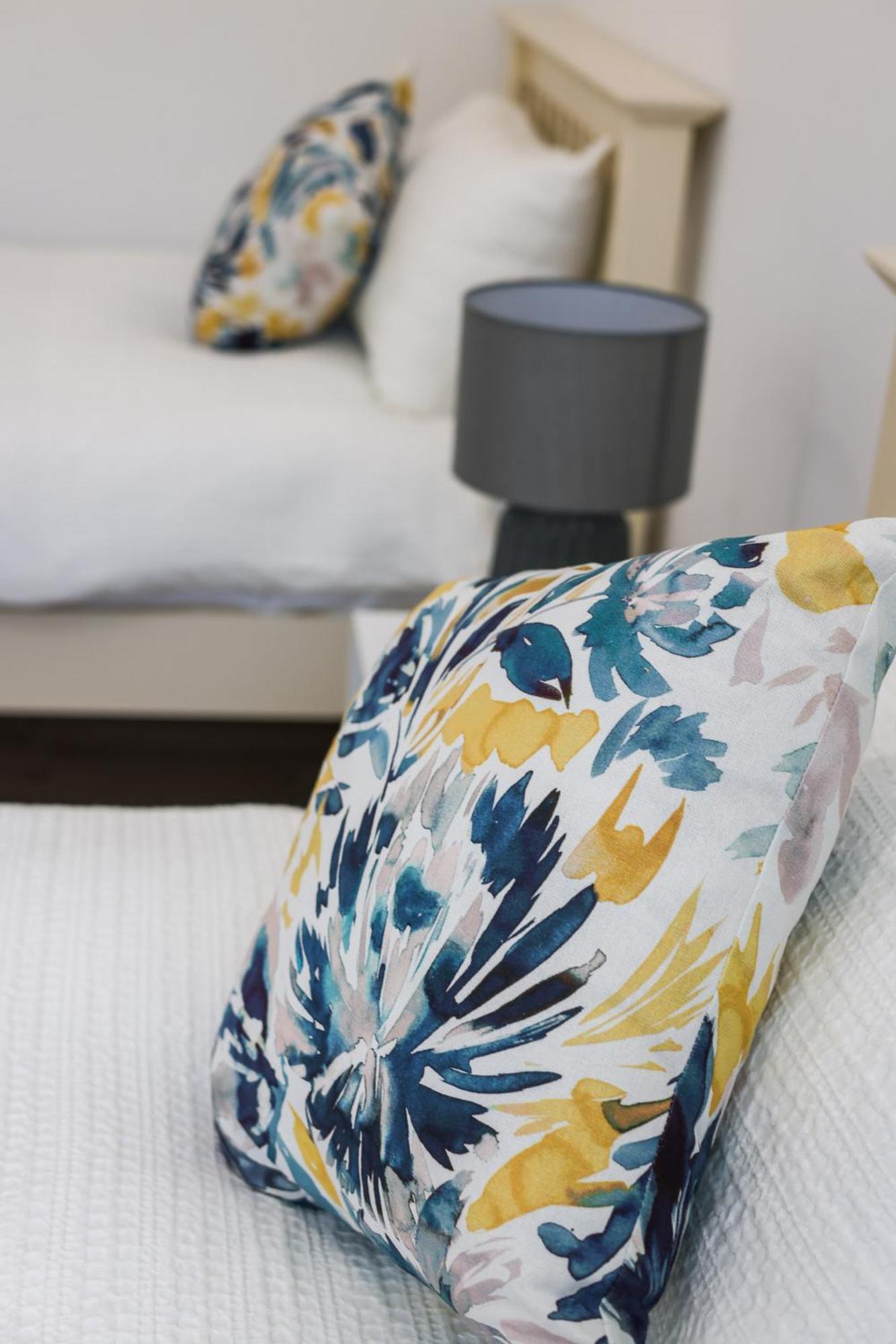 Carrick Gate Hotel Phòng bức ảnh